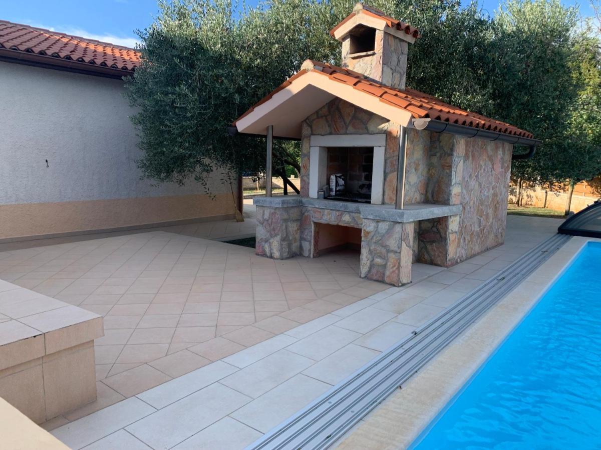 Villa Vetta, sea, nature, pool&relax Barban Esterno foto